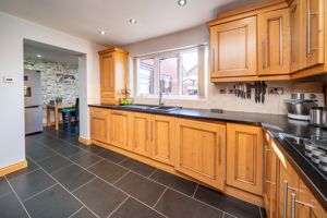 BREAKFAST KITCHEN- click for photo gallery